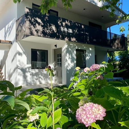 Garden Apartments ブレッド エクステリア 写真