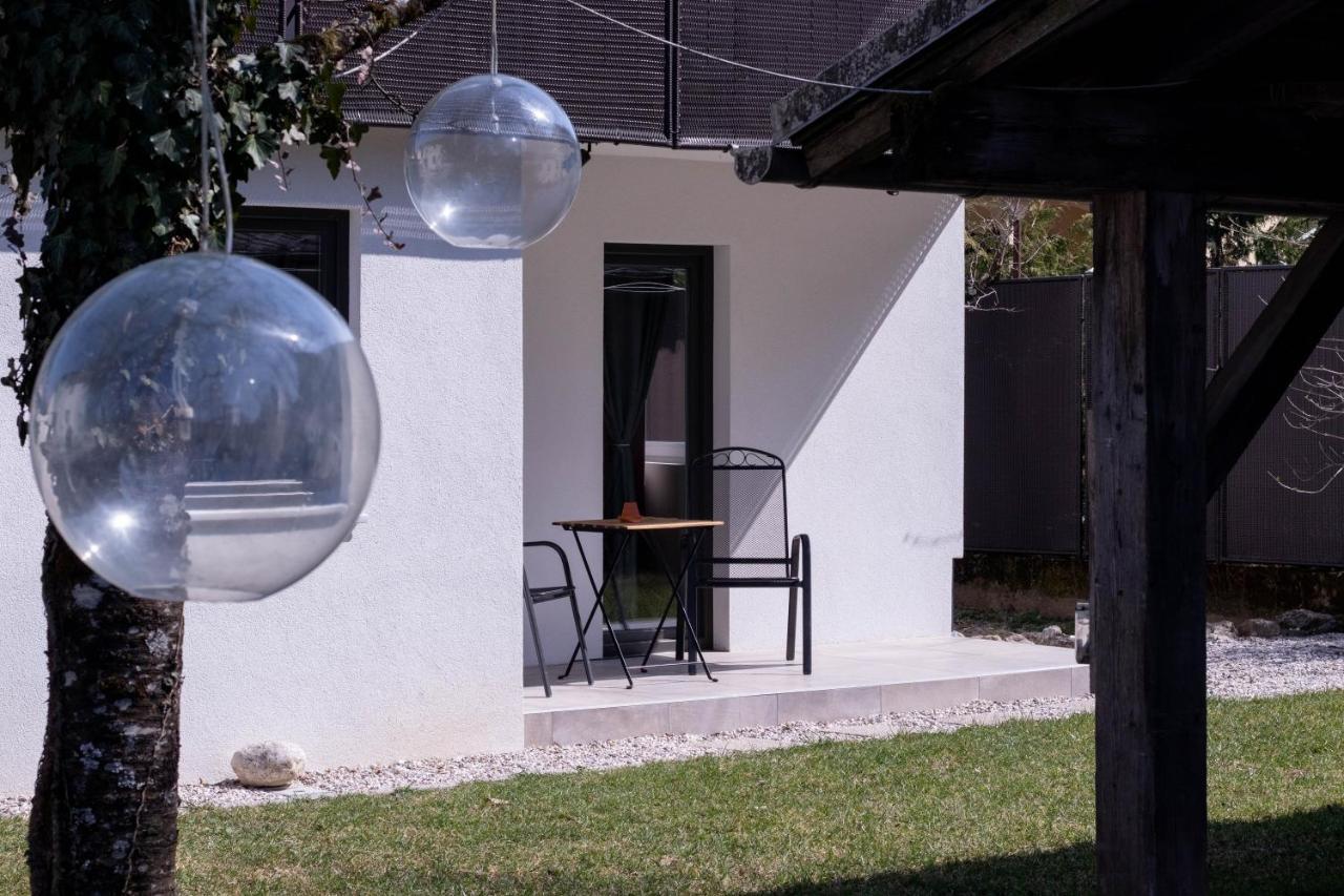 Garden Apartments ブレッド エクステリア 写真