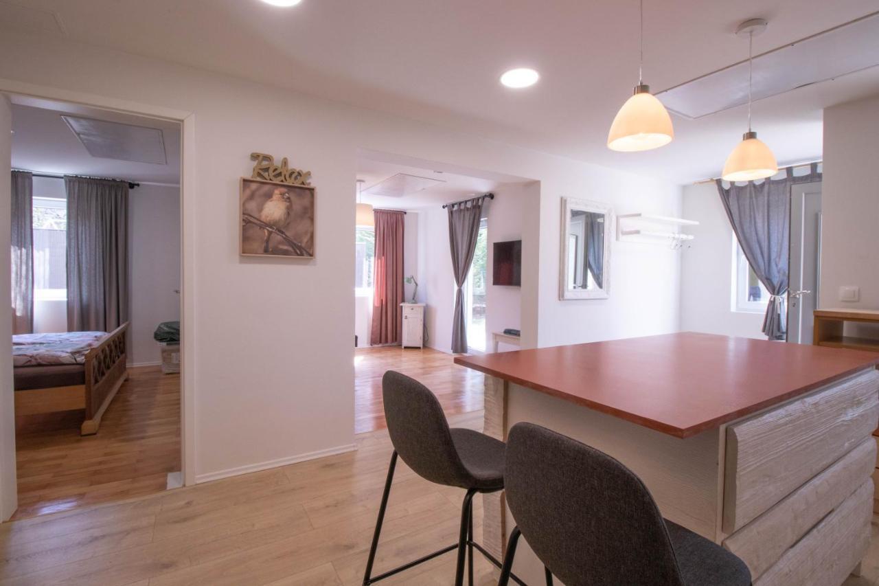Garden Apartments ブレッド エクステリア 写真